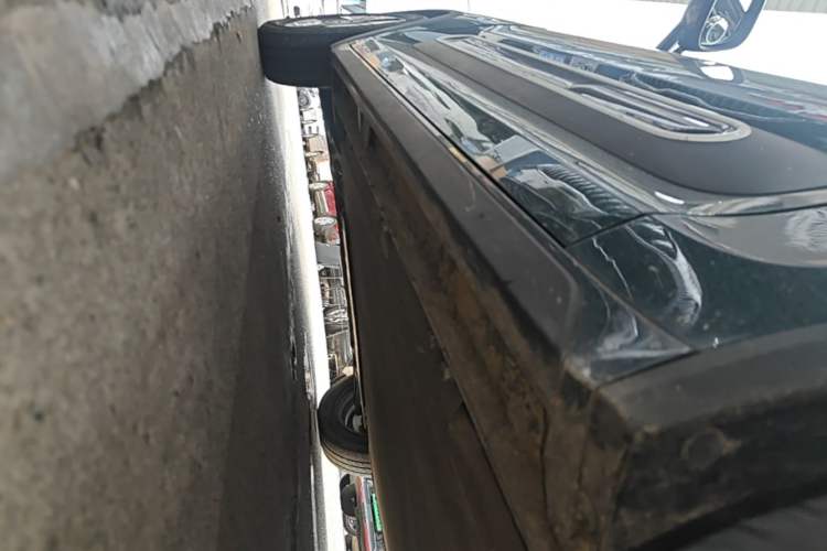 Used Baojun KiWi EV 2022 Designer Lite Edition Lithium Iron Phosphate Left Side Sill