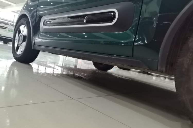 Used Baojun KiWi EV 2022 Designer Lite Edition Ternary Lithium Left Side Sill