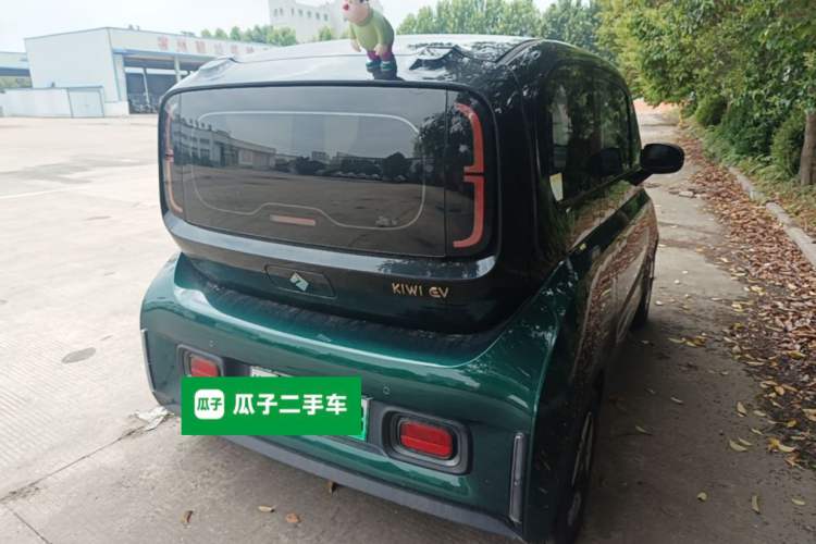 Used Baojun KiWi EV 2022 Artist Lite Edition Lithium Iron Phosphate Rear Right 45 Deg
