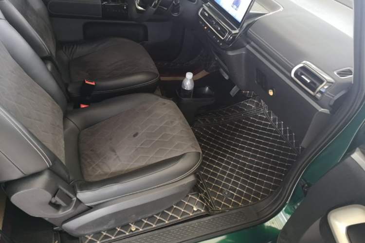 Used Baojun KiWi EV 2022 Artist Lite Edition Ternary Lithium Right Front Seat