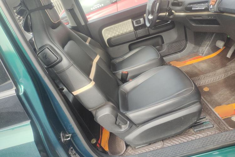 Used Baojun KiWi EV 2022 Designer Lite Edition Lithium Iron Phosphate Right Front Seat