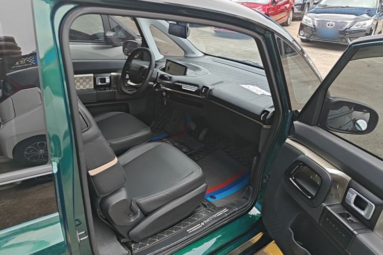 Used Baojun KiWi EV 2022 Designer Lite Edition Ternary Lithium Right Front Seat