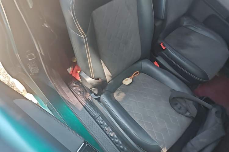 Used Baojun KiWi EV 2022 Designer Lite Edition Ternary Lithium Right Front Seat