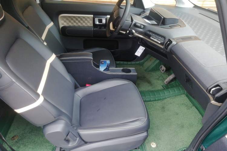Used Baojun KiWi EV 2022 Designer Lite Edition Ternary Lithium Right Front Seat
