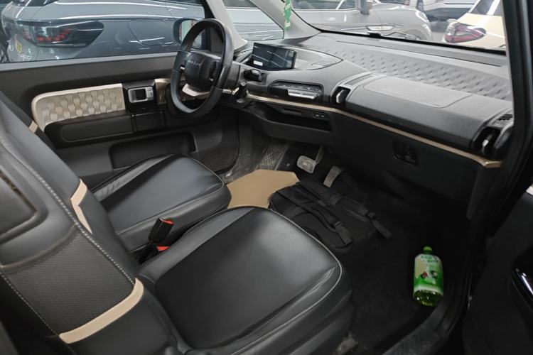 Used Baojun KiWi EV 2022 Designer Lite Edition Lithium Iron Phosphate Right Front Seat