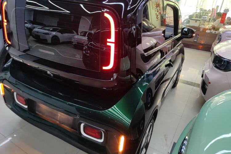Used Baojun KiWi EV 2022 Artist Lite Edition Ternary Lithium Right Rear Taillight