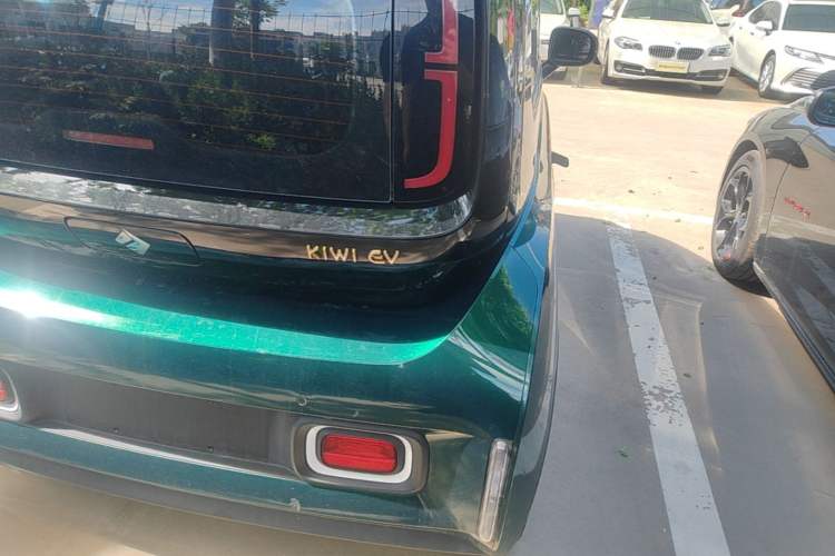 Used Baojun KiWi EV 2022 Designer Lite Edition Ternary Lithium Right Rear Taillight