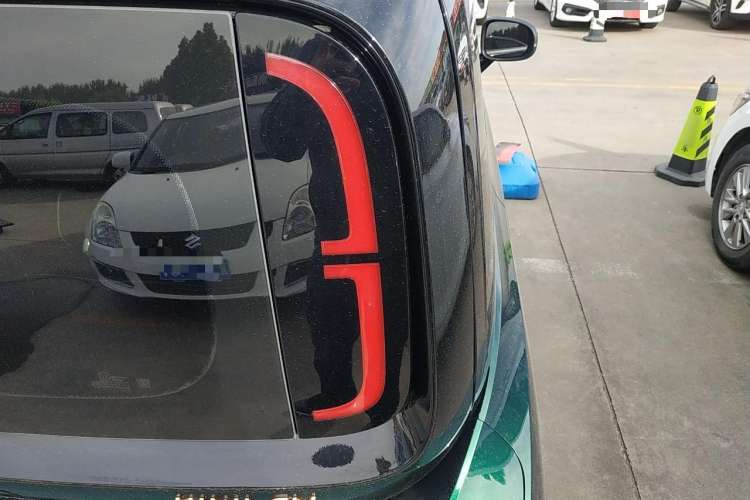 Used Baojun KiWi EV 2022 Designer Lite Edition Lithium Iron Phosphate Right Rear Taillight