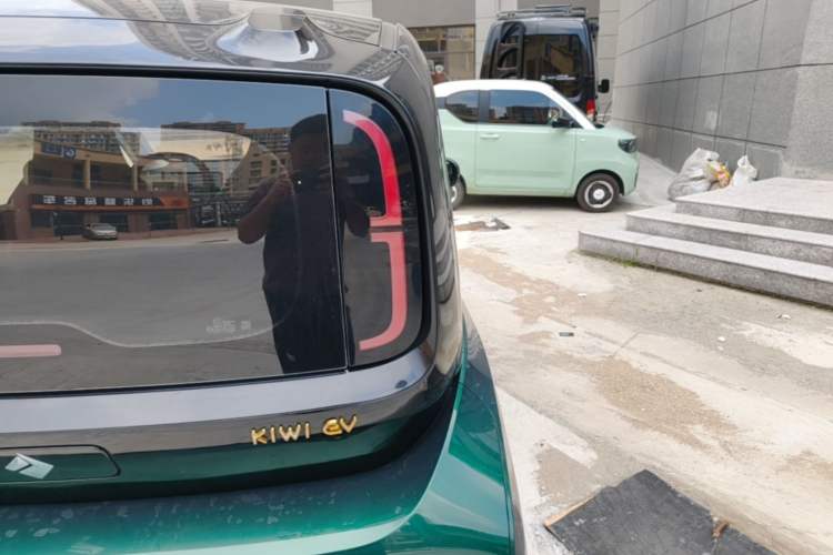 Used Baojun KiWi EV 2022 Designer Lite Edition Ternary Lithium Right Rear Taillight