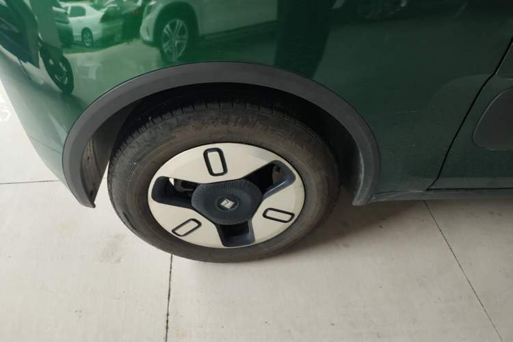 Used Baojun KiWi EV 2022 Artist Lite Edition Ternary Lithium Right Rear Wheel Hub