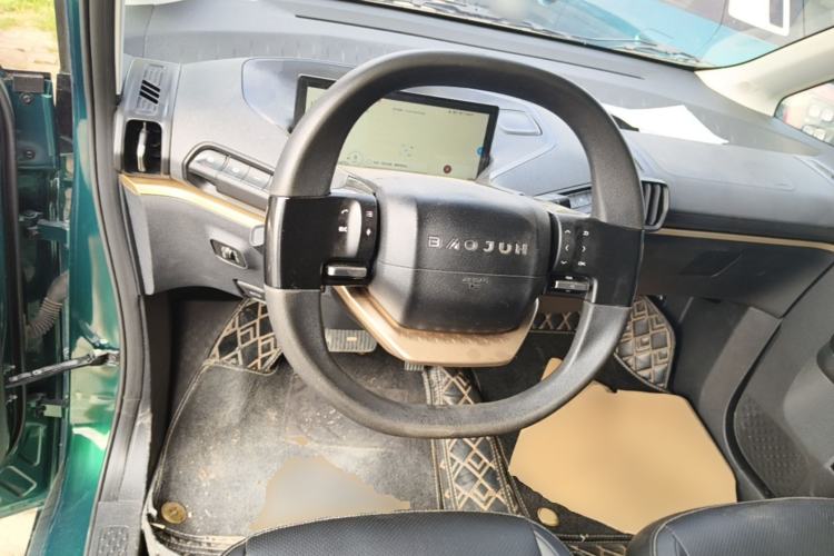 Used Baojun KiWi EV 2022 Artist Lite Edition Lithium Iron Phosphate Steering Wheel