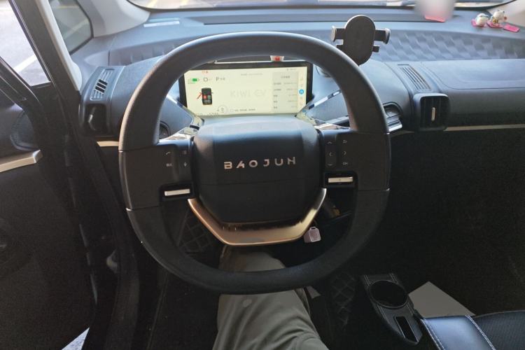 Used Baojun KiWi EV 2022 Designer Lite Edition Ternary Lithium Steering Wheel