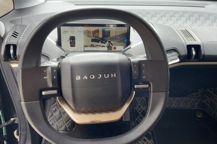 Used Baojun KiWi EV 2022 Designer Lite Edition Lithium Iron Phosphate Steering Wheel