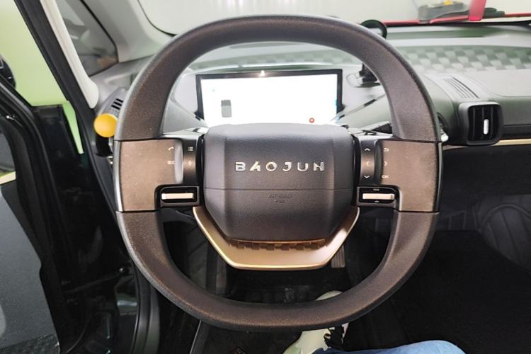 Used Baojun KiWi EV 2022 Artist Lite Edition Lithium Iron Phosphate Steering Wheel