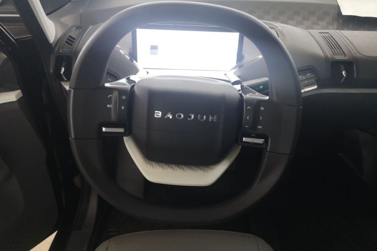 Used Baojun KiWi EV 2022 Artist Lite Edition Lithium Iron Phosphate Steering Wheel