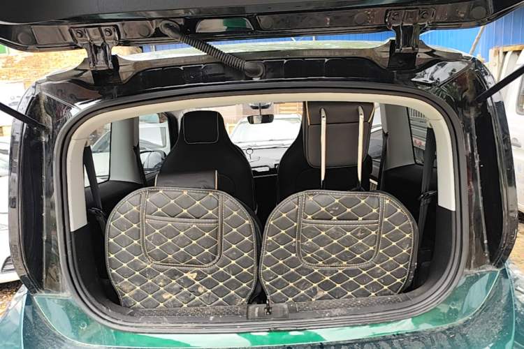 Used Baojun KiWi EV 2022 Artist Lite Edition Ternary Lithium Trunk
