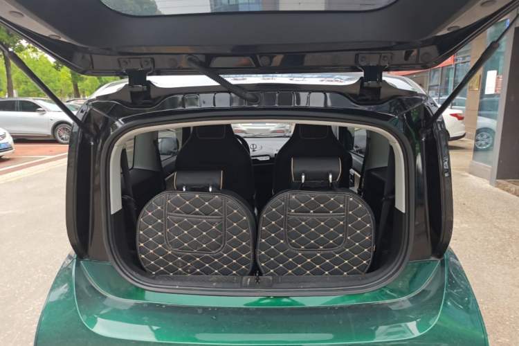 Used Baojun KiWi EV 2022 Artist Lite Edition Ternary Lithium Trunk