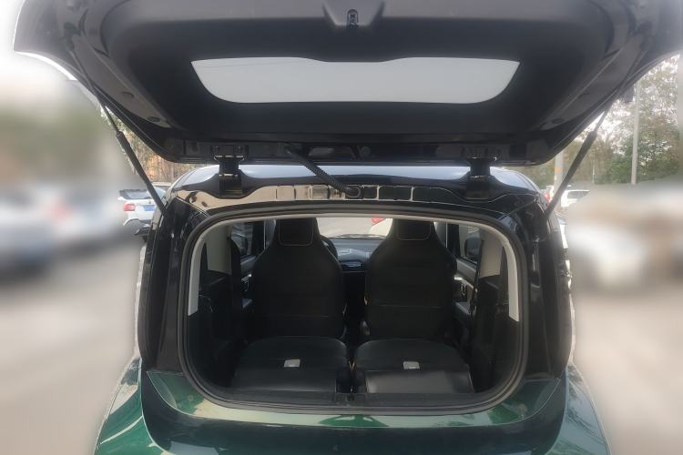 Used Baojun KiWi EV 2022 Designer Lite Edition Lithium Iron Phosphate Trunk