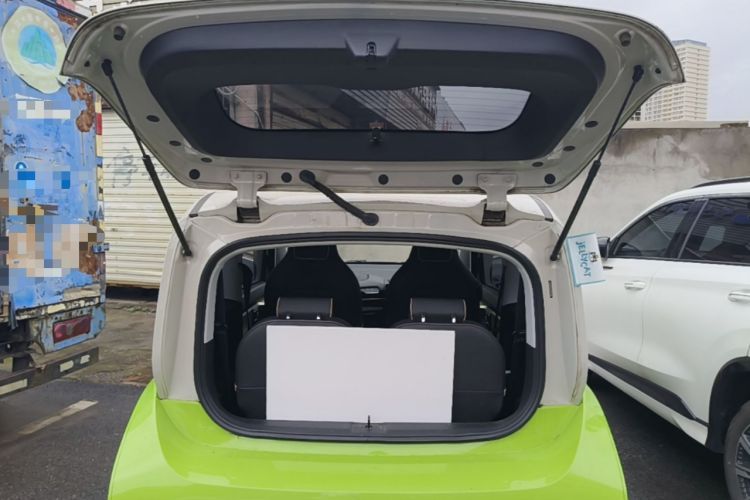 Used Baojun KiWi EV 2022 Artist Lite Edition Lithium Iron Phosphate Trunk