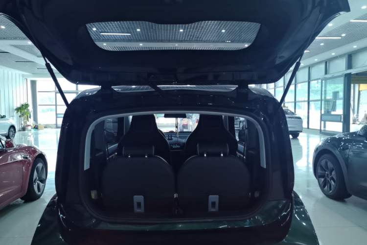 Used Baojun KiWi EV 2022 Designer Lite Edition Ternary Lithium Trunk