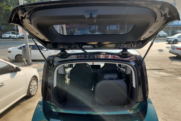 Used Baojun KiWi EV 2022 Designer Lite Edition Lithium Iron Phosphate Trunk
