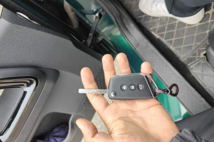 Used Baojun KiWi EV 2022 Designer Lite Edition Ternary Lithium Vehicle Key
