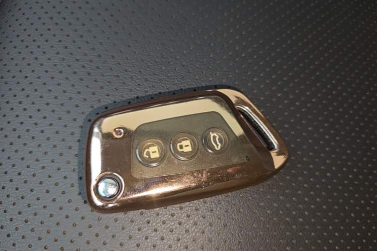 Used Baojun KiWi EV 2022 Designer Lite Edition Ternary Lithium Vehicle Key