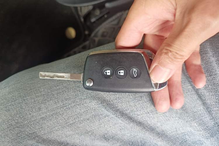 Used Baojun KiWi EV 2022 Artist Lite Edition Lithium Iron Phosphate Vehicle Key