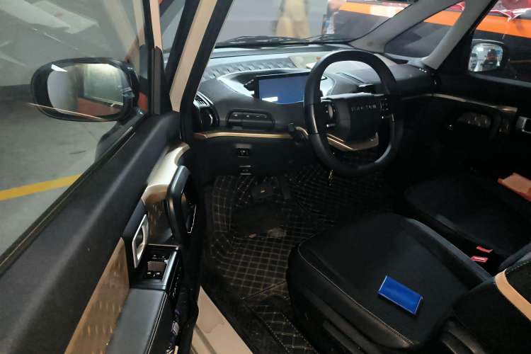 Used Baojun KiWi EV 2022 Designer Lite Edition Ternary Lithium Driver Seat