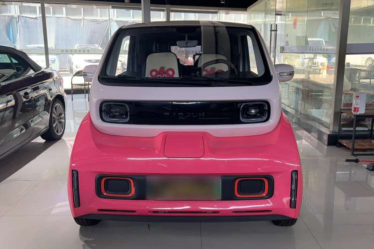 Used Baojun KiWi EV 2022 Artist Lite Edition Ternary Lithium Exterior 1