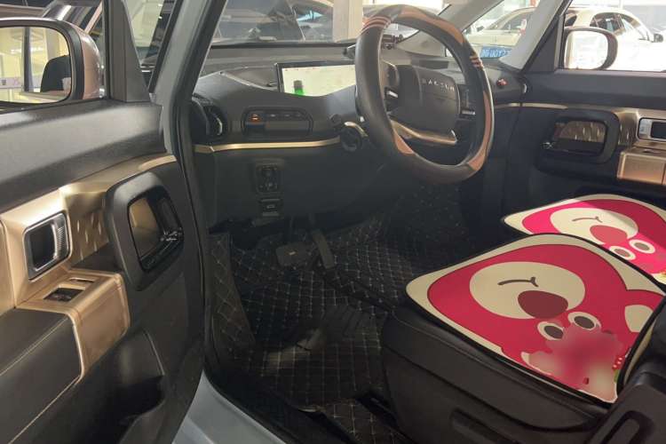 Used Baojun KiWi EV 2022 Artist Lite Edition Ternary Lithium Interior 1