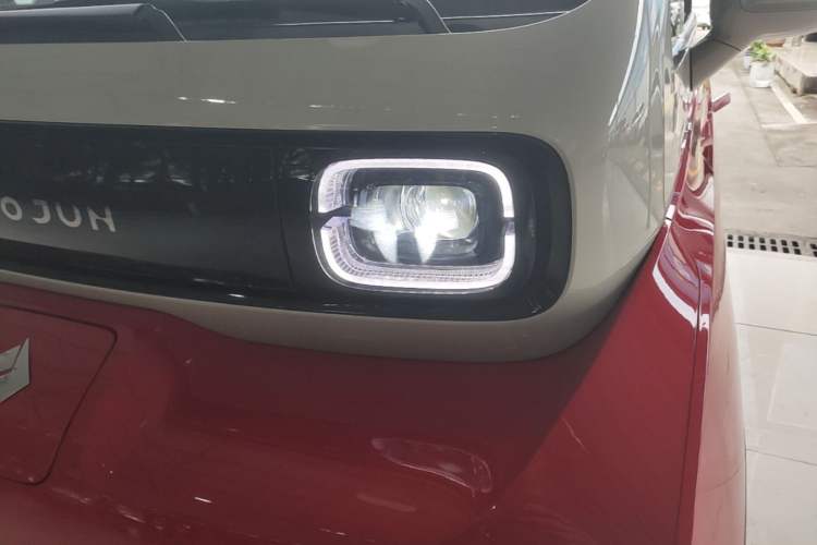 Used Baojun KiWi EV 2022 Artist Lite Edition Lithium Iron Phosphate Left Front Headlight
