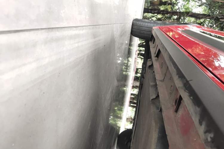 Used Baojun KiWi EV 2022 Artist Lite Edition Lithium Iron Phosphate Left Side Sill