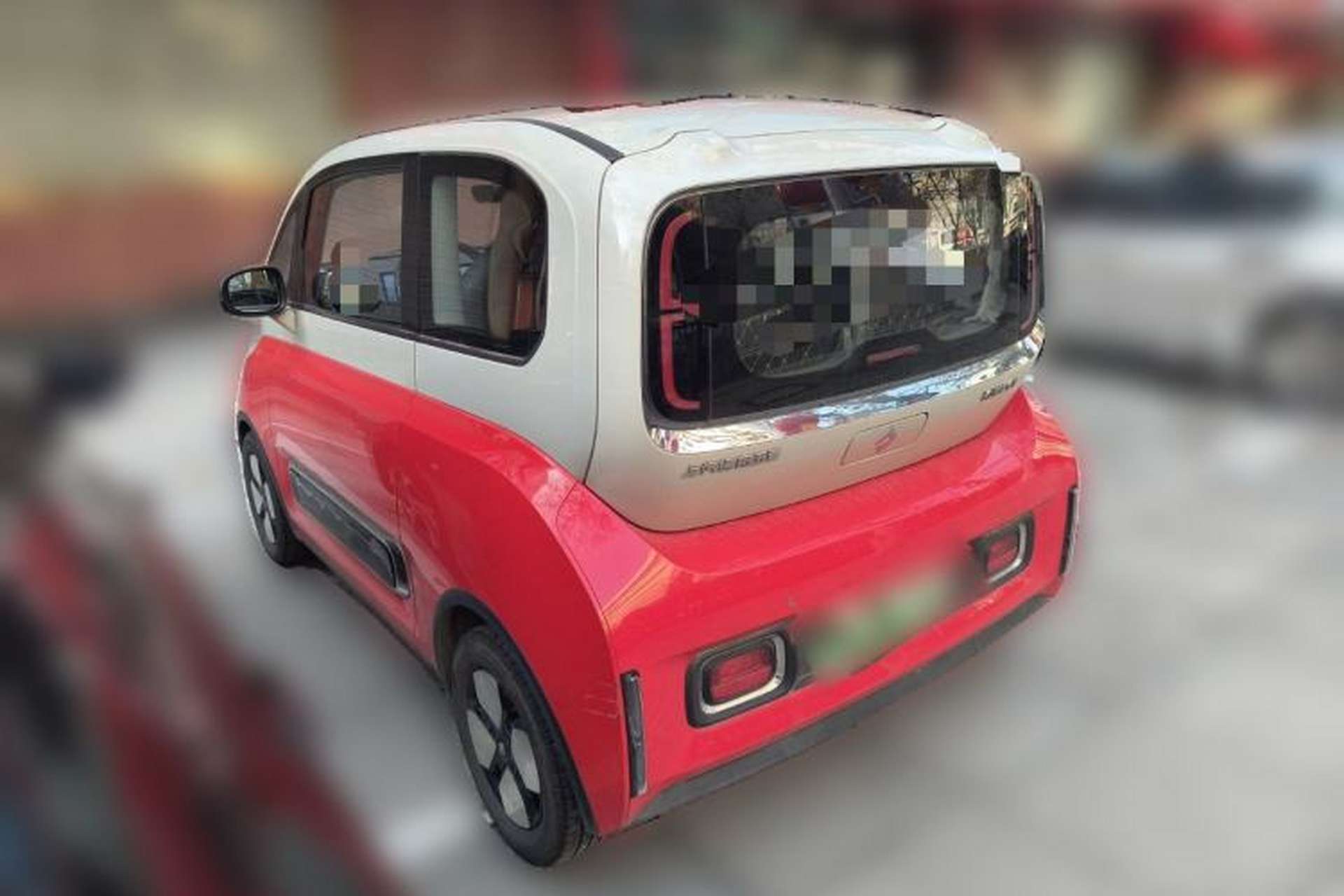 Used Baojun KiWi EV 2022 Designer Lite Edition Lithium Iron Phosphate Rear Left 45 Deg