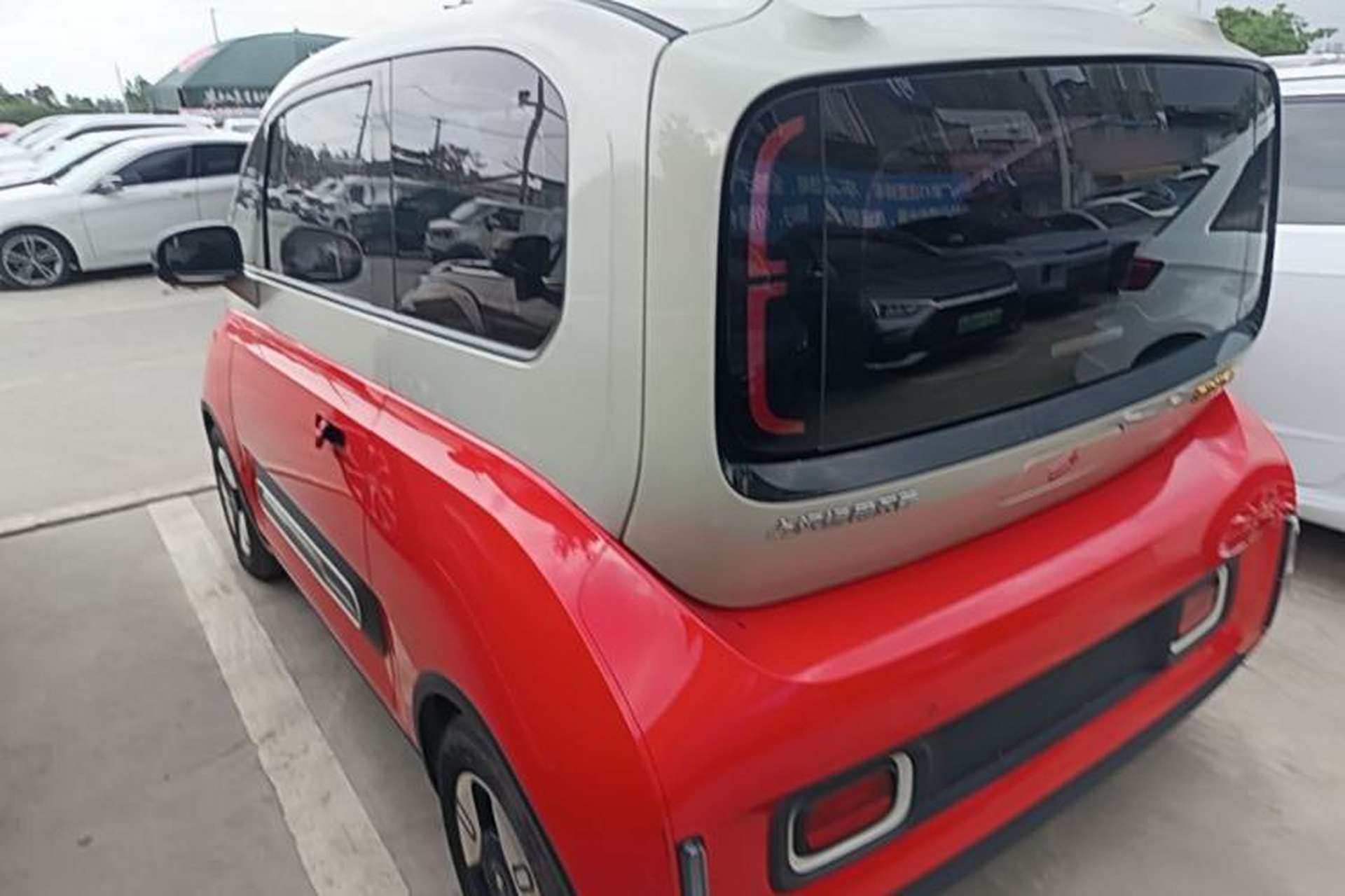 Used Baojun KiWi EV 2022 Artist Lite Edition Ternary Lithium Rear Left 45 Deg