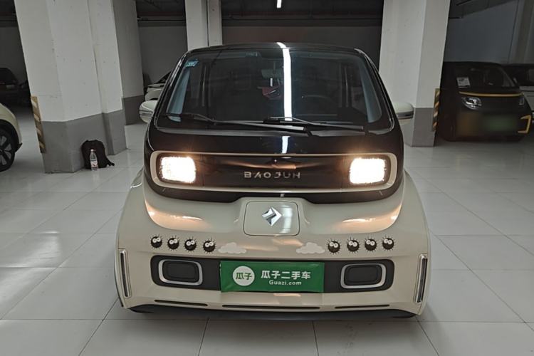 Used Baojun KiWi EV 2022 Designer Lite Edition Ternary Lithium Front