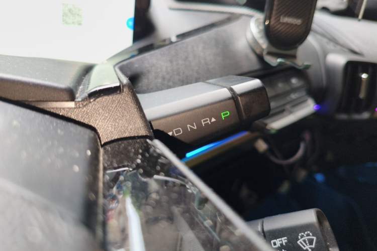 Used Baojun KiWi EV 2022 Artist Lite Edition Ternary Lithium Gear Lever
