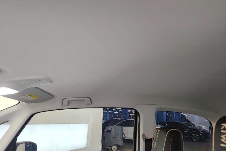 Used Baojun KiWi EV 2022 Designer Lite Edition Lithium Iron Phosphate Headliner