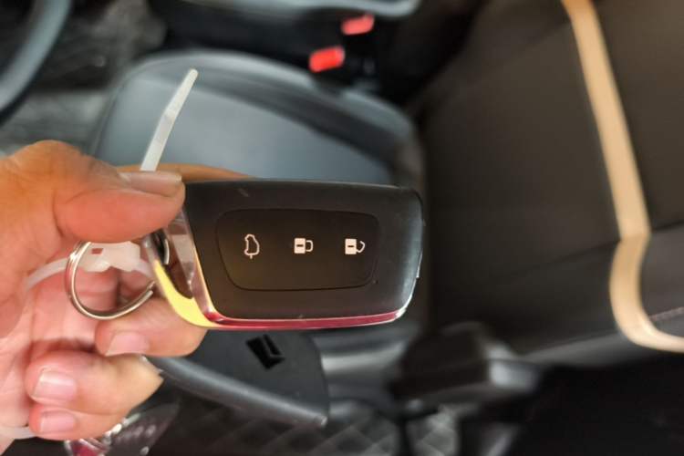 Used Baojun KiWi EV 2022 Artist Lite Edition Ternary Lithium Interior 1