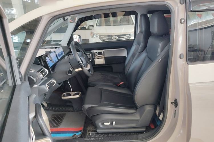 Used Baojun KiWi EV 2022 Designer Lite Edition Lithium Iron Phosphate Left Front Seat