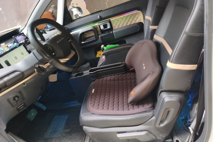 Used Baojun KiWi EV 2022 Artist Lite Edition Ternary Lithium Left Front Seat