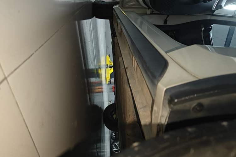 Used Baojun KiWi EV 2022 Designer Lite Edition Ternary Lithium Left Side Sill