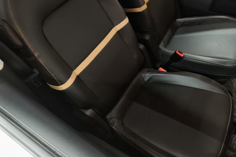Used Baojun KiWi EV 2022 Artist Lite Edition Ternary Lithium Right Front Seat