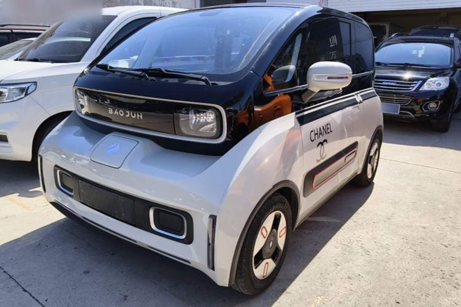 Фото Baojun с площадки