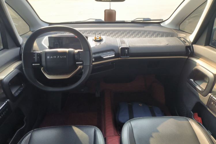 Used Baojun KiWi EV 2022 Designer Lite Edition Ternary Lithium Center Console
