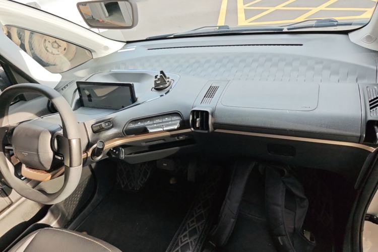Used Baojun KiWi EV 2022 Designer Lite Edition Ternary Lithium Center Console