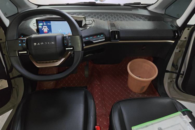Used Baojun KiWi EV 2022 Artist Lite Edition Ternary Lithium Center Console