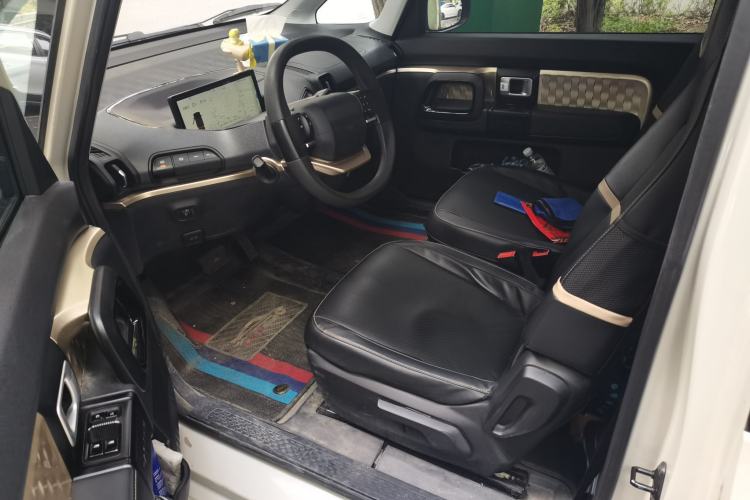 Used Baojun KiWi EV 2022 Designer Lite Edition Lithium Iron Phosphate Driver Seat