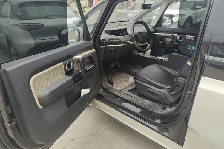 Used Baojun KiWi EV 2022 Artist Lite Edition Lithium Iron Phosphate Driver Seat