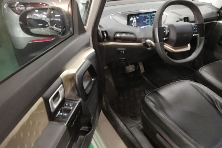Used Baojun KiWi EV 2022 Designer Lite Edition Lithium Iron Phosphate Driver Seat
